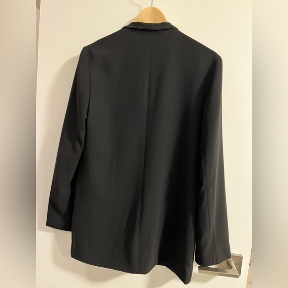 Aritzia Wilfred Blazer in Black - Picture 4 of 4